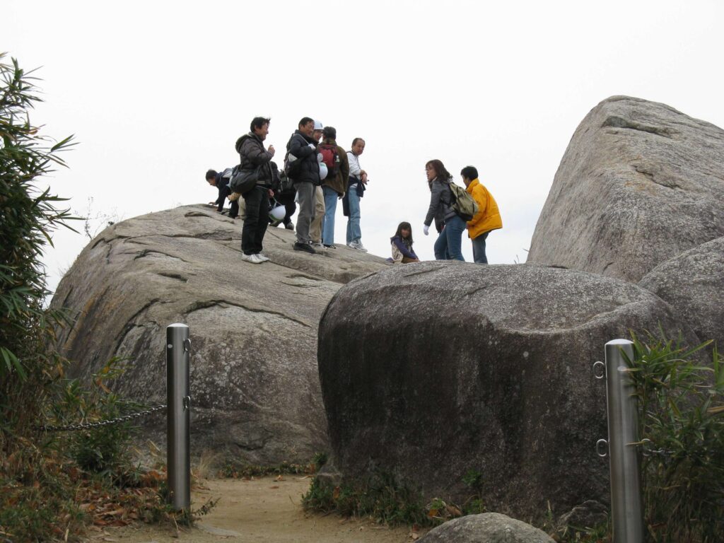 旧街道・鉄道遺構・山歩きの関連記事